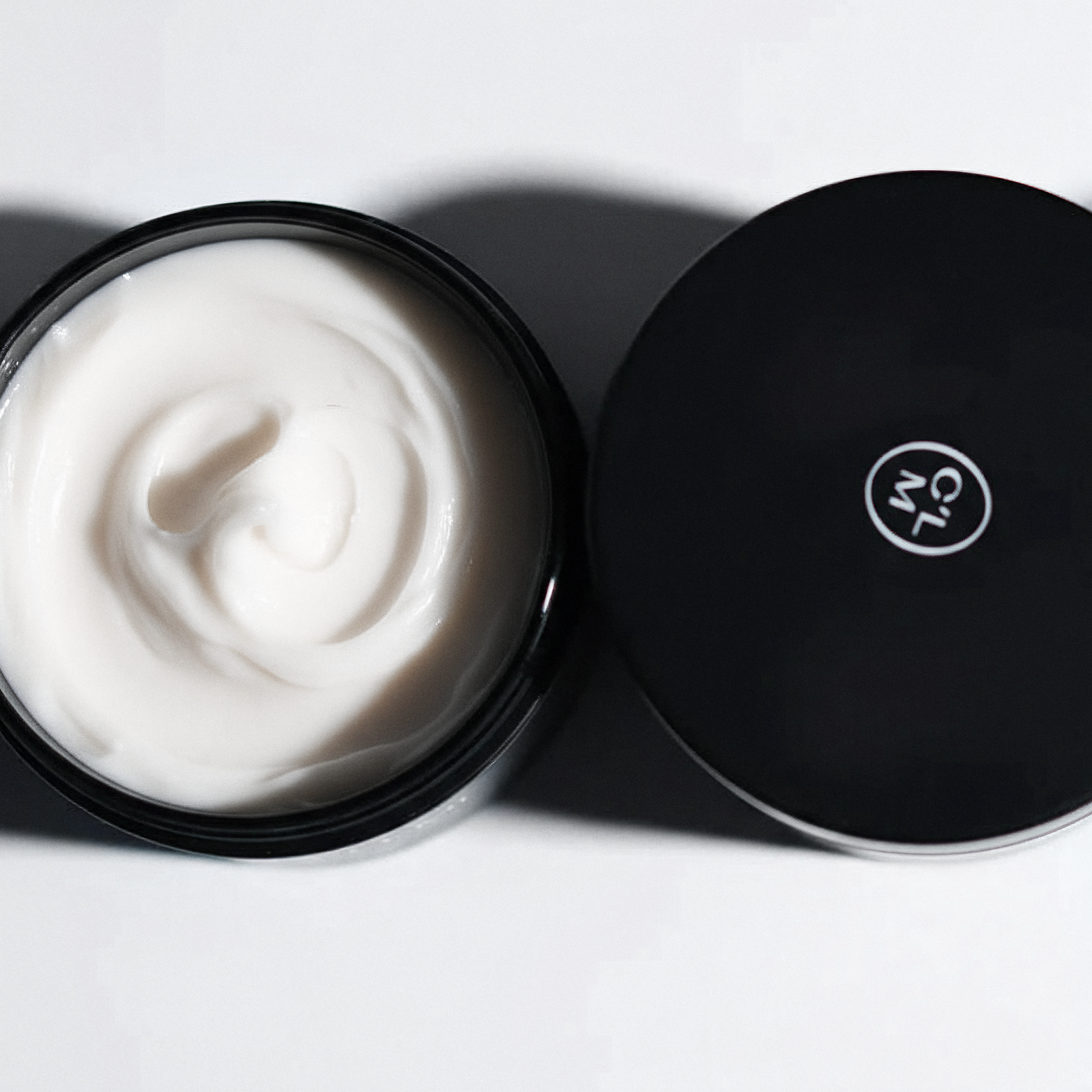 Restorative hair mask Supreme Repair with hydrolyzed keratin and avocado oil