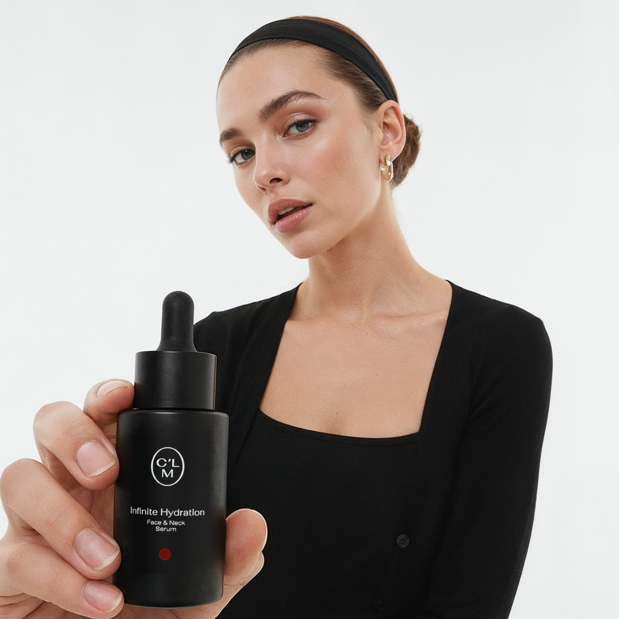 CLM veido ir kaklo odos priežiūros rutina